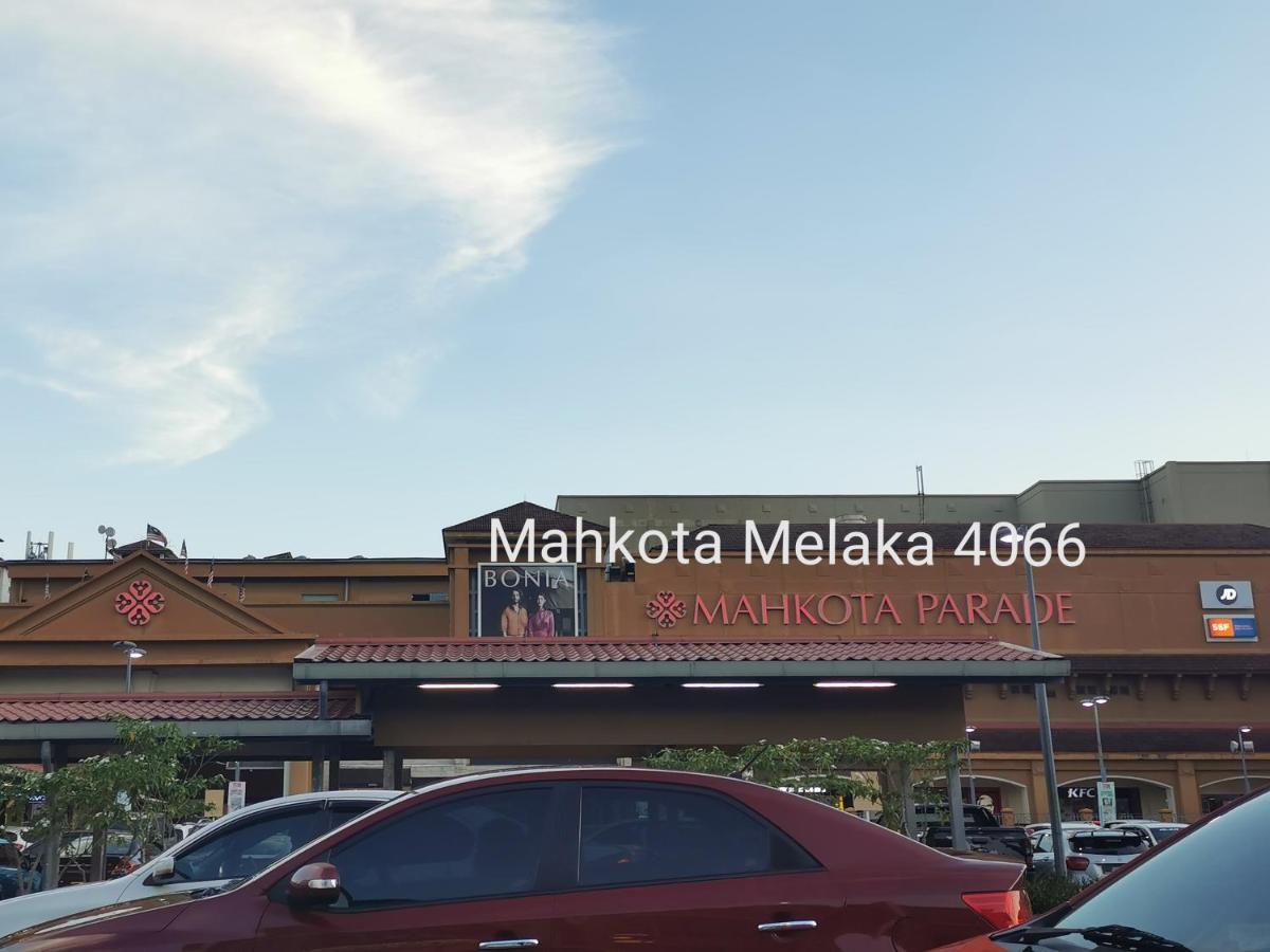 Homestay Melaka Mahkota Melaya Raya エクステリア 写真
